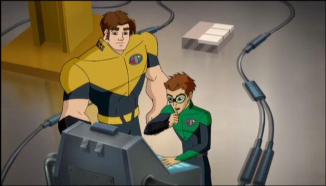 File:ClashOfTheLionsMechanicsBay.jpg