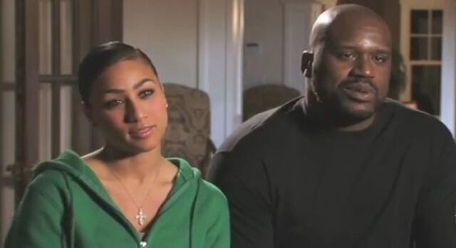 File:Shaq-and-Hoopz.jpg