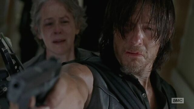 File:S5E8 Daryl 25.jpg