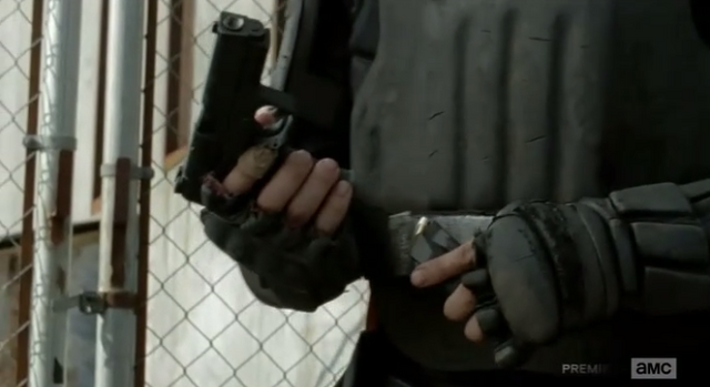 File:Checkingammo.png