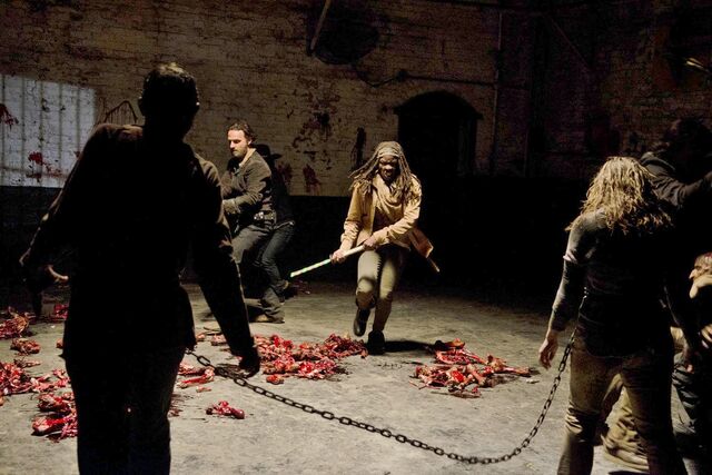 File:The-walking-dead-bones 2.jpg