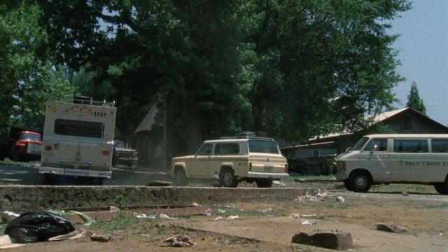 File:Vehicles from ep 1.jpg