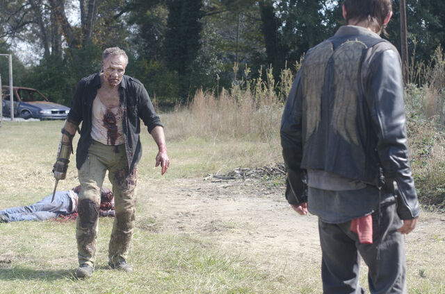 File:Walking-Dead-315-BTS-8b.jpg