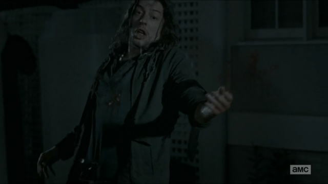File:Alpha wolf killed by Carol.png
