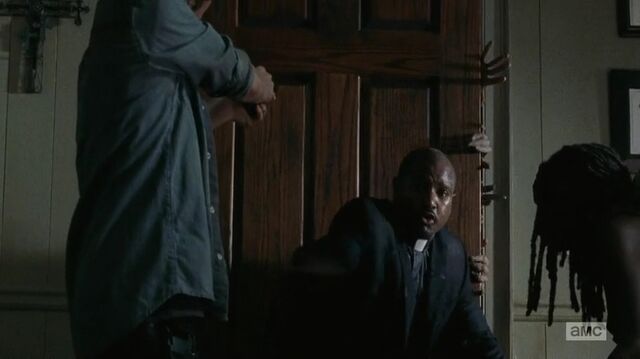 File:S5E8 Gabriel 32.jpg