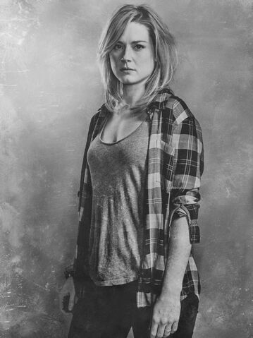 File:TWD SilverPortrait Alexandra.jpg