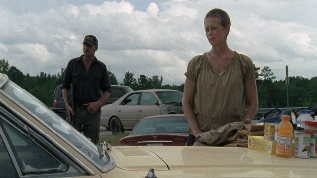 File:Carol and Shane Ep 4.jpg