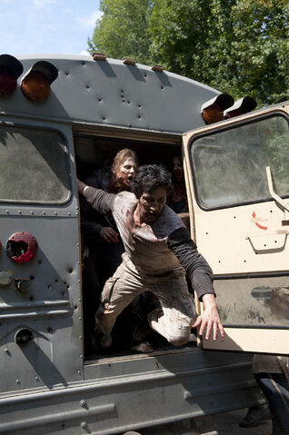 File:Zombified bus passengers (2).jpg