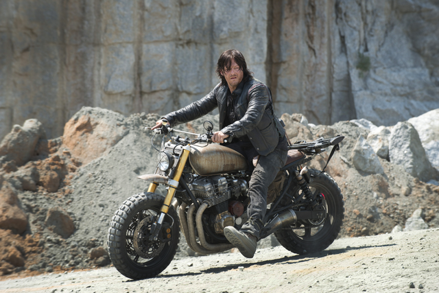 File:AMC 601 Daryl Motorbike.png