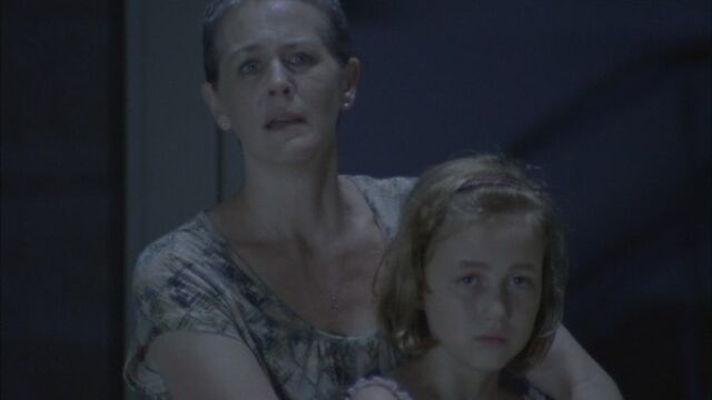 File:1x06-TS-19-the-walking-dead-21026853-900-506.jpg
