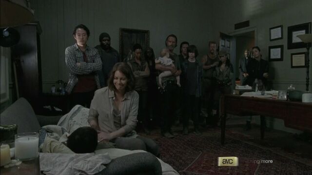 File:S5E3 Rosita 9.jpg