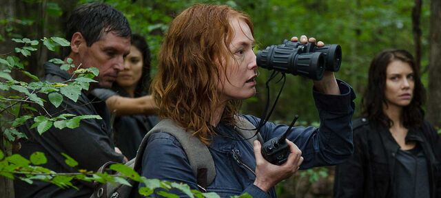 File:The-walking-dead-episode-613-paul-witt-1600x720.jpg