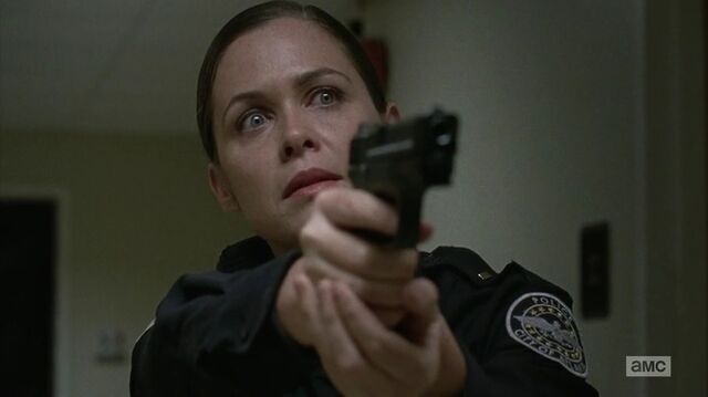 File:S5E8 Dawn 15.jpg