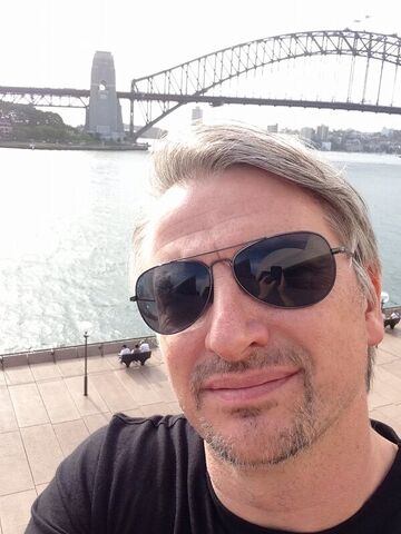 File:BEF4BESCUAAN76D.jpg