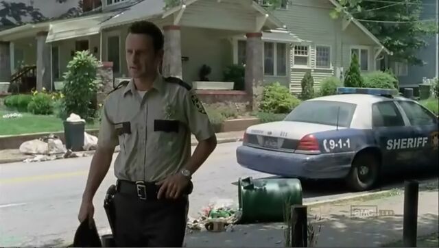 File:Officer Rick Grimes.jpg