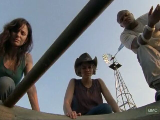 File:CRo TWD Images 076.jpeg