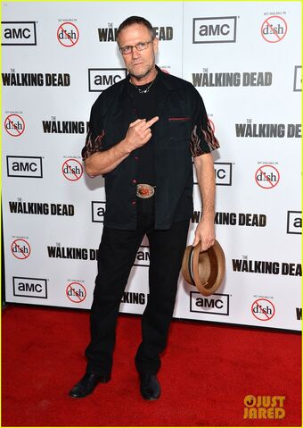 File:S3 Premiere Rooker.jpg