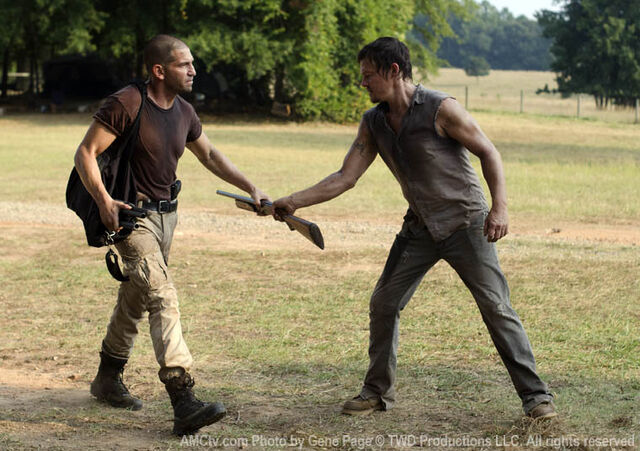 File:Episode-7-shane-daryl.jpg