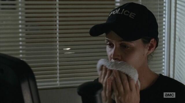 File:S5E8 Dawn 4.jpg