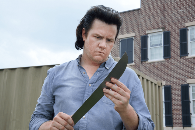 File:AMC 607 Eugene Machete.png