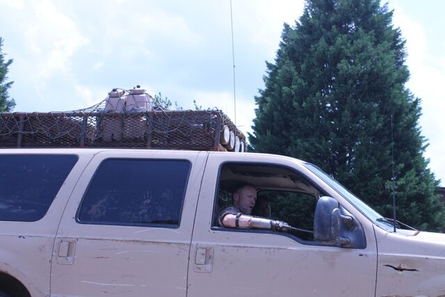 File:Walking-dead-merle-dixon-season-3.jpg