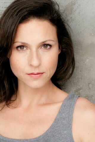 File:Vanessa Cloke 2.jpg