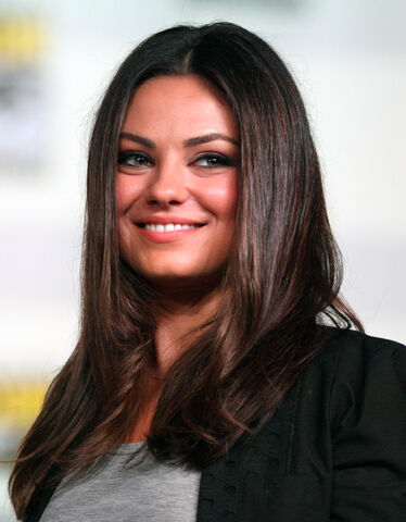 File:Mila Kunis by Gage Skidmore 3.jpg