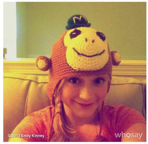 File:Emilykinneywearingabearhat.jpg