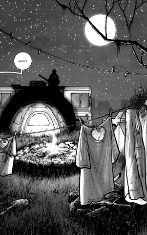 File:The Walking Dead -4-01.png
