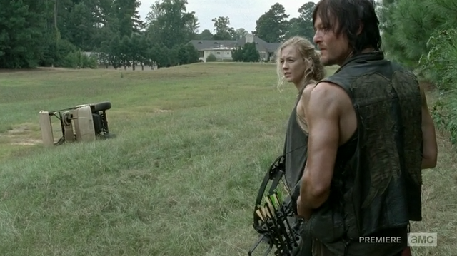 File:Beth and Daryl arrive at the country club!.png