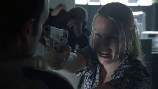 File:WD S1 E2 sw3913-1.jpg