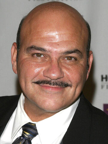 Archivo:Jon-polito.jpg