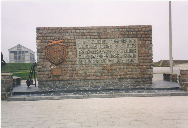 File:Memoriale Dunkerque.jpg