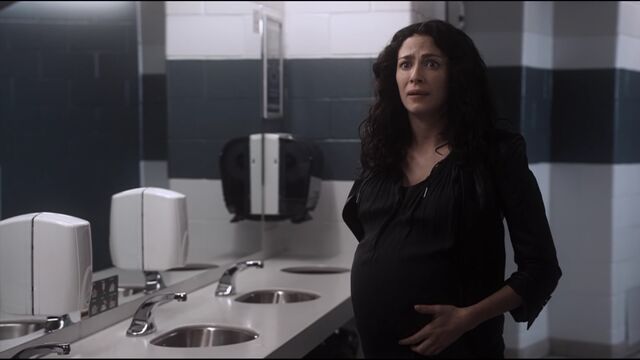 Datei:Myka Bering mit Babybauch (11).jpg