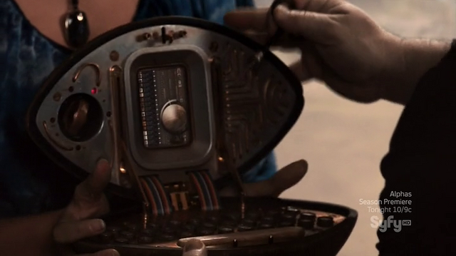 File:Artifact Tracker Football1.png