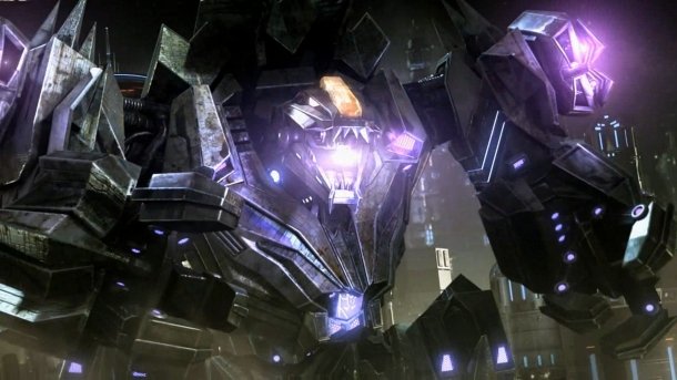 transformers fall of cybertron trypticon toy