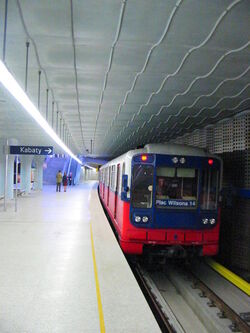 Metro Plac Wilsona Pociąg.jpg
