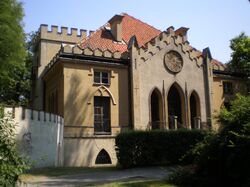 Pałac Szustra strona zachodnia.jpg