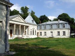 Warsaw Mlociny pallace.jpg