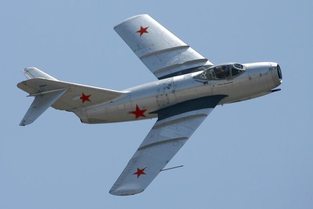 File:MiG-15-Fagot-great-planes-22258883-1200-801.jpg