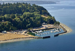 Hatislandmarina