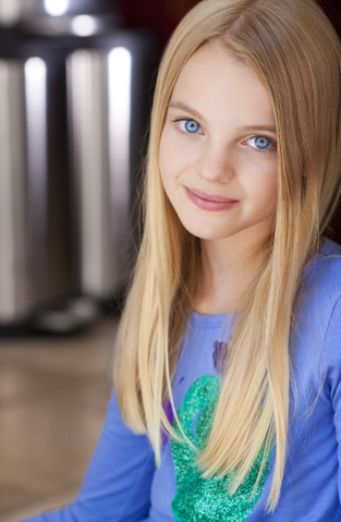 File:Amanda Jones ANT.png