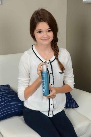 File:CiaraBravo.jpg