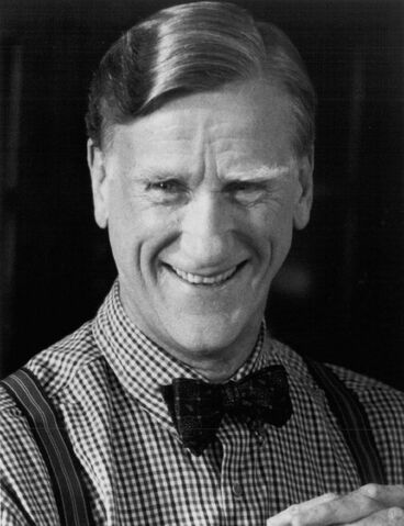 File:DonaldMoffat.jpg