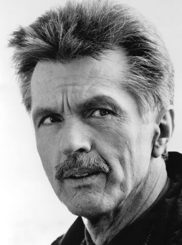File:TomSkerritt.jpg