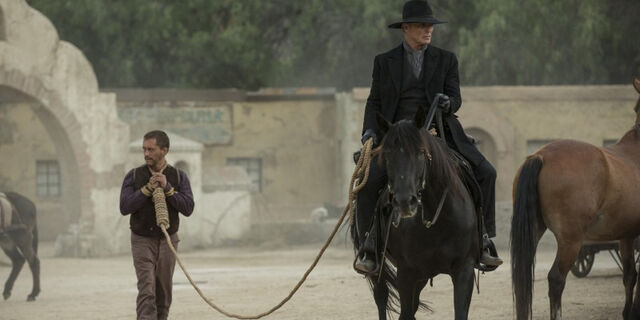File:Clifton-Collins-Jr-and-Ed-Harris-in-Westworld.jpg