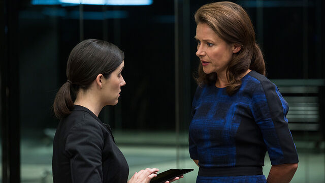 File:160819-westworld-s1-blast-11-1280.jpg