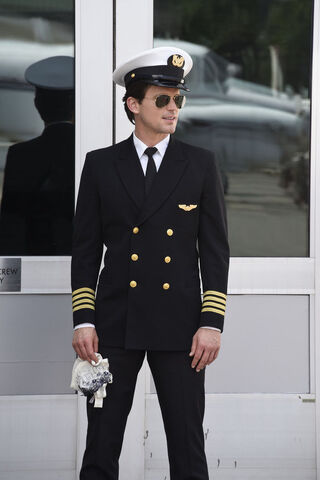 File:6x06-NealSuit.jpg