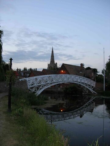 Plik:Godmanchester Chinese Bridge.jpg
