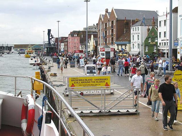 Plik:Poole.quay.750pix.jpg